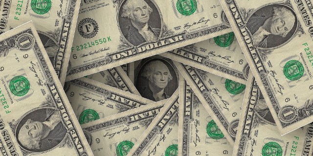 Pieniądze, zdjęcie ilustracyjne