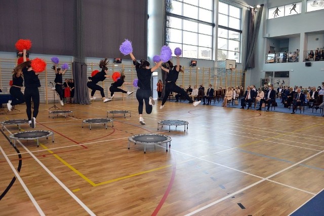 Halę sportową przy I LO w Przemyślu - Centrum Rozwoju Badmintona - uroczyście otwarto w ub. roku.