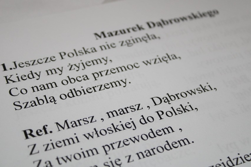 Było uroczyście i z zadumą. Obchody 11 listopada w gminie...