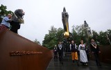 Knurów: Pomnik św. Barbary, patronki miasta oficjalnie odsłonięty