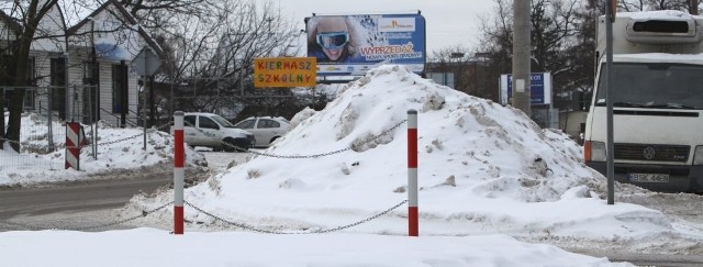 Te zwały śniegu sfotografował nasz Internauta