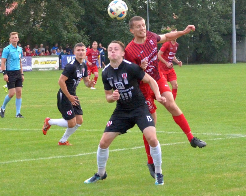 Korona Rzeszów pokonała u siebie 4:1 Orła Przeworsk na...