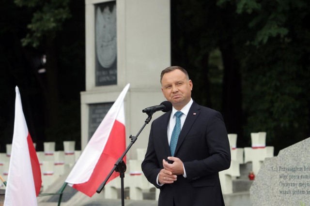 Prezydent Andrzej Duda odniósł się do protestu kobiet, zaznaczył, że rodzicom dzieci niepełnosprawnych należy się pełne wsparcie państwa i podkreślił, że zgadza się z wyrokiem Trybunału Konstytucyjnego w sprawie aborcji.