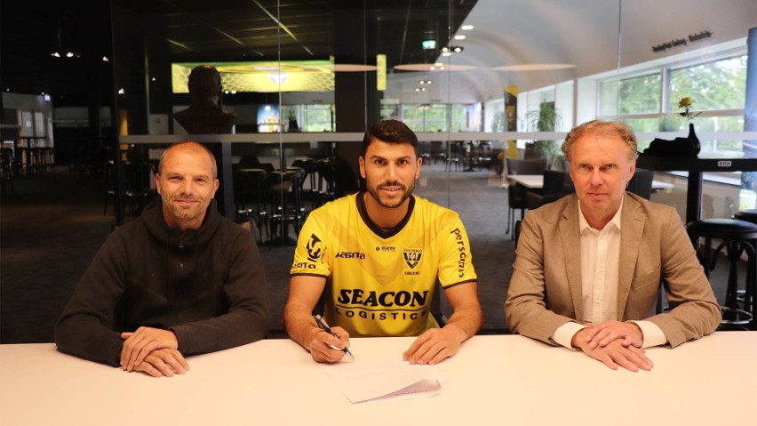 Napastnik Korony zagra w ekstraklasie w Holandii. Elia Soriano podpisał kontrakt z VVV Venlo [ZDJĘCIA]