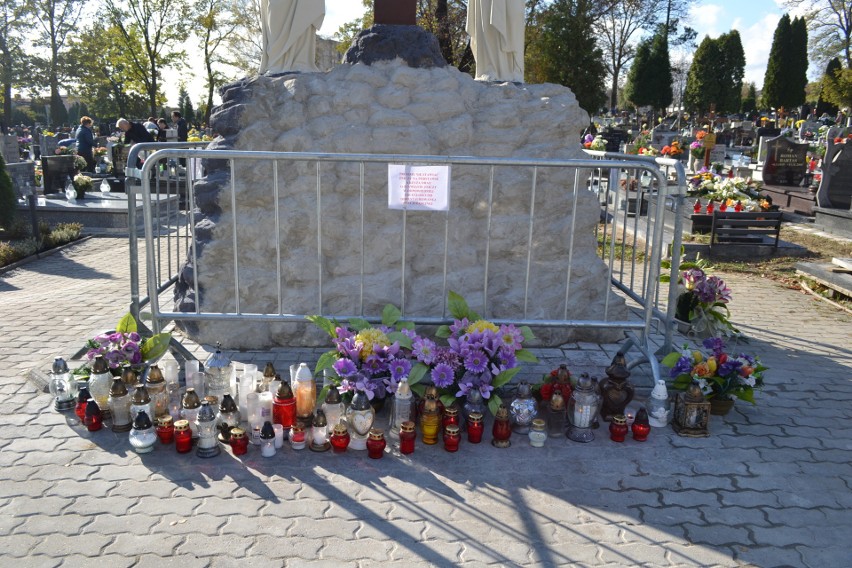 Odnowiony pomnik na cmentarzu na ul. Mikołowskiej