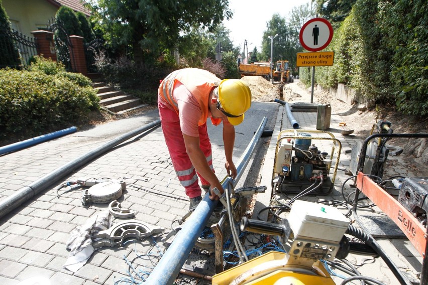 Brukarz: 4024 zł netto na miesiąc. Pracodawca niemiecki...