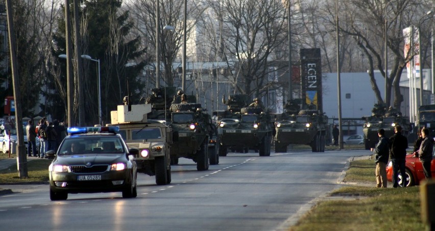 Amerykańscy żołnierze w Lublinie. W trakcie przejazdu doszło do kolizji (FOTO, WIDEO)