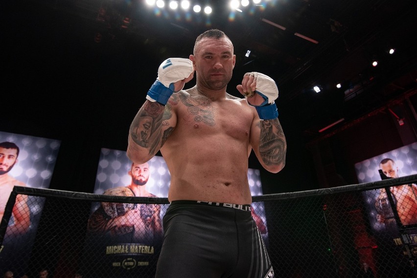 Tomasz Romanowski ze Stargardu o krok od kontraktu z KSW. Jest w finale "Tylko Jeden"