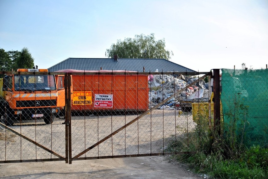 Mieszkańcy Dominowa nie chcą składowiska odpadów w swojej wsi (ZDJĘCIA)
