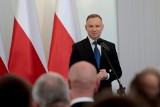 Prezydent Andrzej Duda apeluje o udział w referendum 15 października. „Legitymacja będzie mogła również zostać położona na stole w Brukseli”