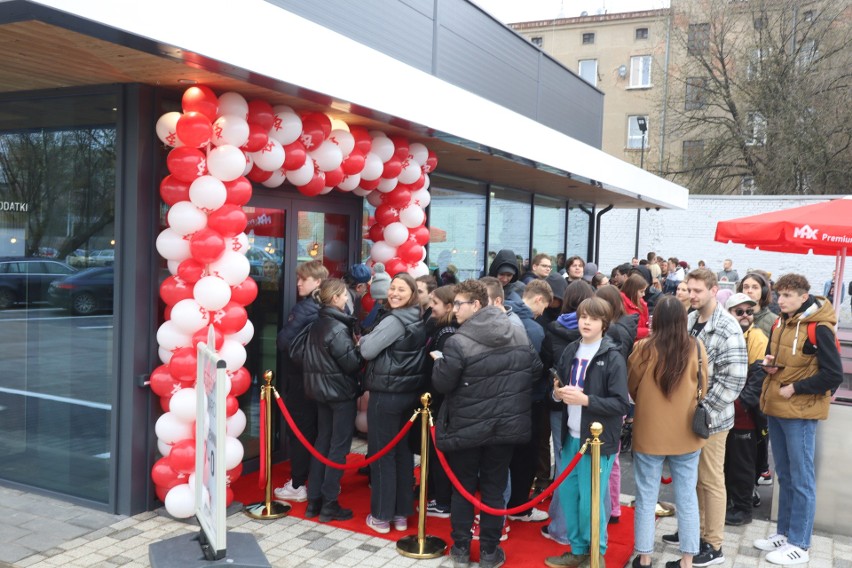 Pierwsza w Łodzi restauracja Max Premium Burgers została...
