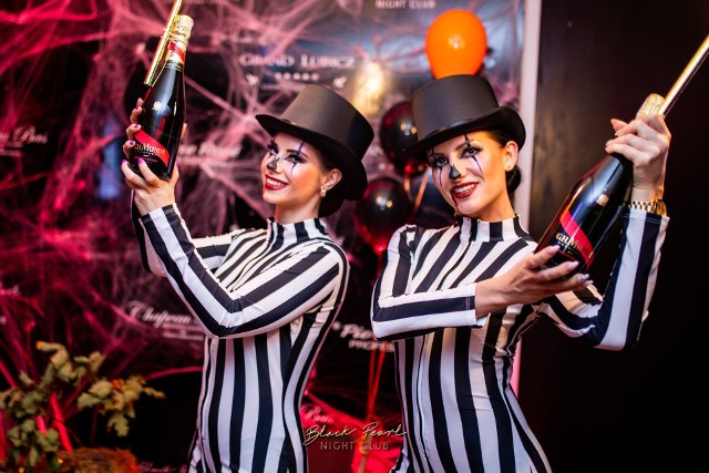 W Black Pearl Disco Club w Ustce odbyła się impreza pod nazwą Halloween Party. Zapraszamy do galerii zdjęć.