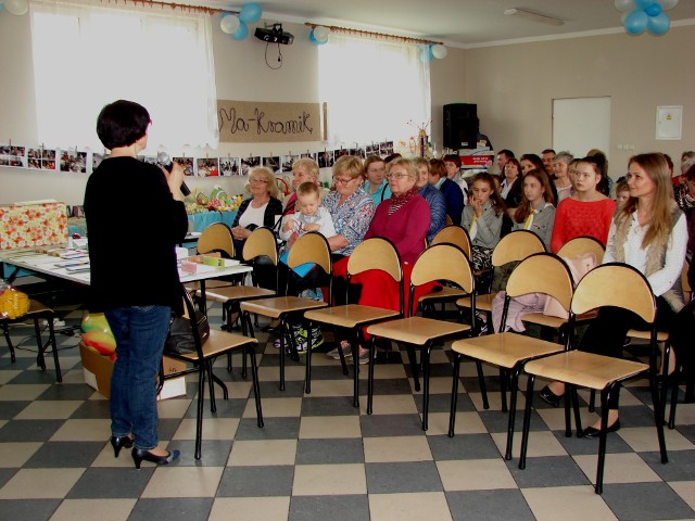 Seniorzy z Grabowca wzięli udział w pikniku wielopokoleniowym.