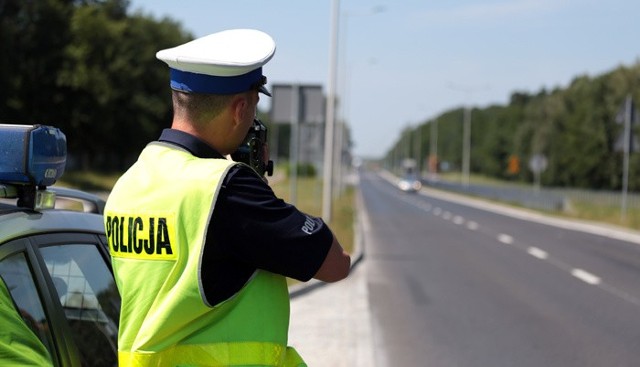 Od kiedy weszły w życie zaostrzone przepisy, aż 248 kierujących straciło prawo jazdy