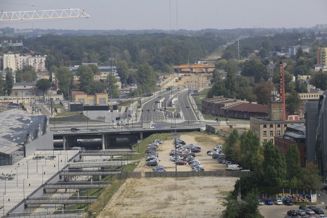 W Łodzi znajduje się 21 terenów inwestycyjnych. Wśród nich jest 0,44 ha w Nowym Centrum Łodzi przy planowanym rynku im. Kobro blisko dworca Łódź Fabryczna.