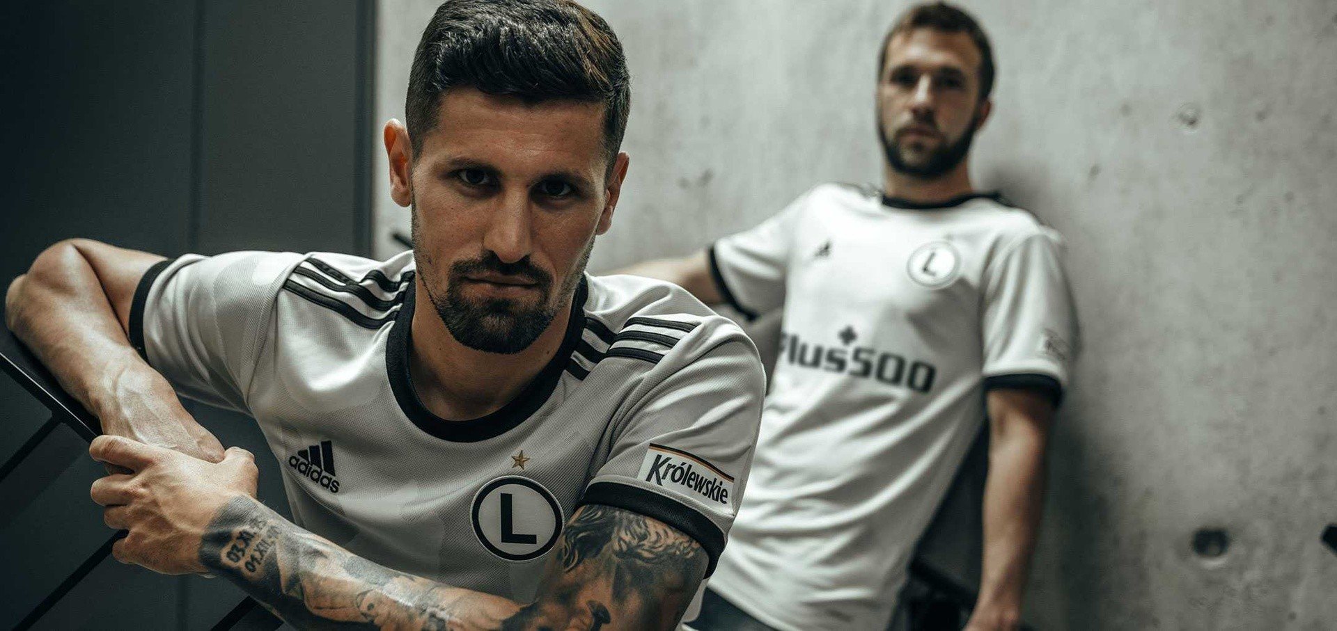 Legia Warszawa pokazała koszulkę na sezon 2020/21. Jest moro | Gol24