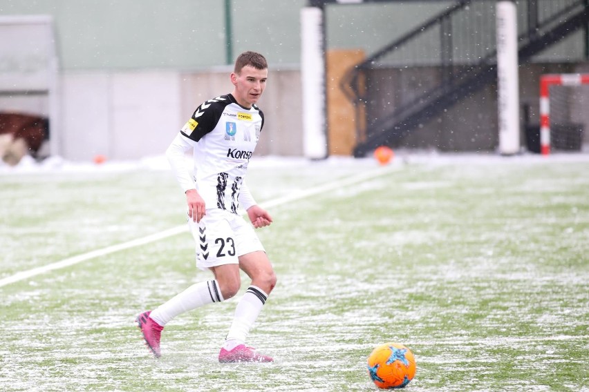 21.01.2022, Kraków, stadion Prądniczanki: sparing Sandecja...