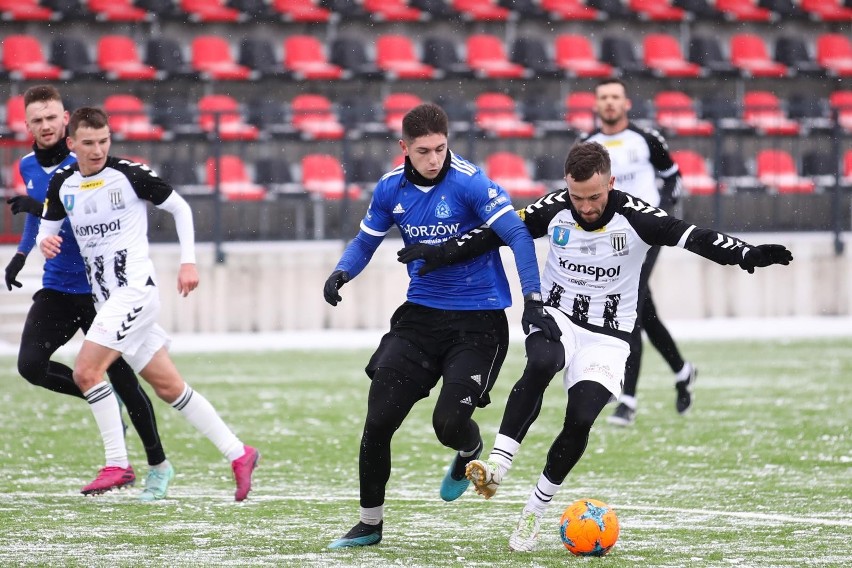 21.01.2022, Kraków, stadion Prądniczanki: sparing Sandecja...