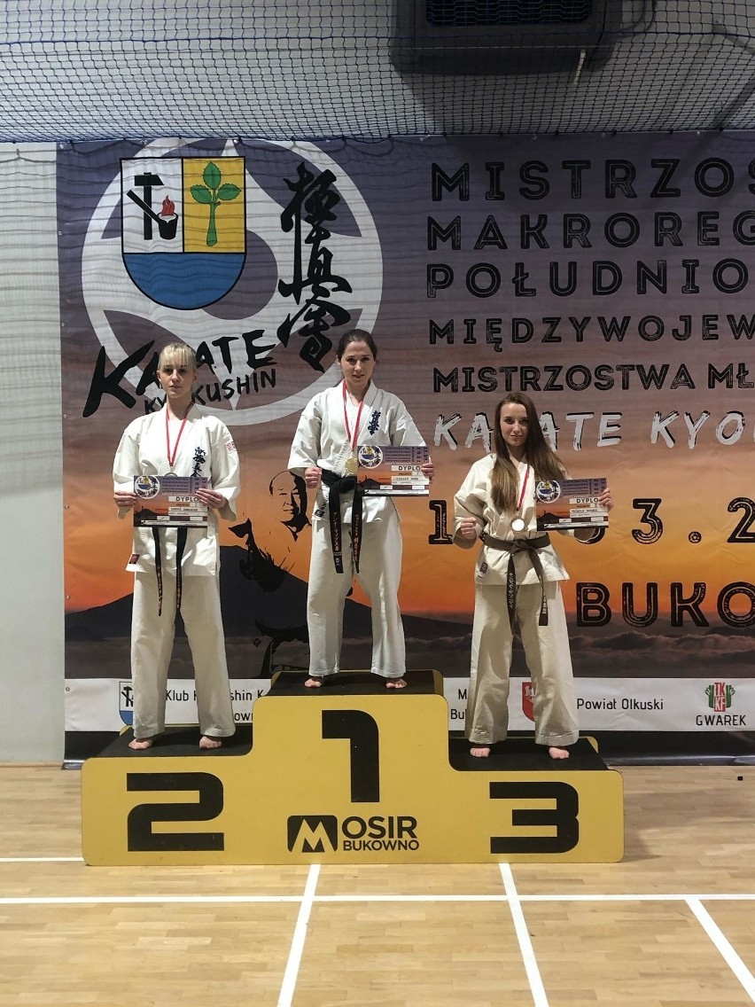 Ekipa YMCA Kraków, z Anną Lisowską na czele, zdobyła trzy...