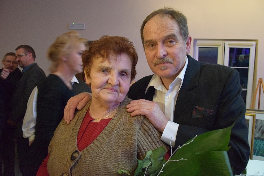 "Sto lat" dla Tadeusza Czarneckiego. Na jego benefisie sala w Maleńcu pękała w szwach [WIDEO,ZDJĘCIA]