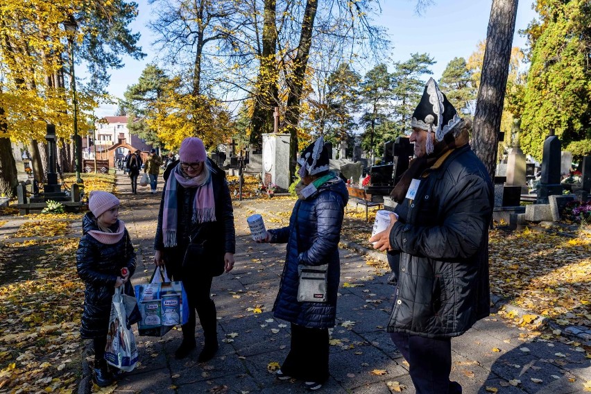 Dzień Wszystkich Świętych na Cmentarzu Farnym w Białymstoku