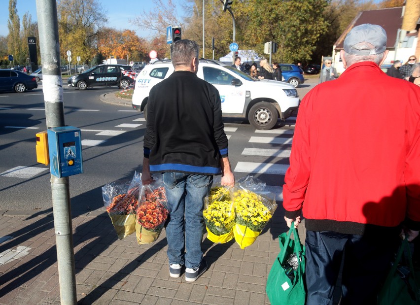 Organizacja komunikacji miejskiej i ruchu w Szczecinie na...