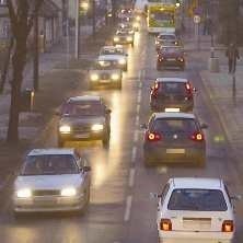 Dojazd do miasta i powrót ul. Batorego często przypomina drogę przez mękę. Wąską ulicą pomiędzy ul. Dworcową i Energetyków codziennie suną tysiące aut