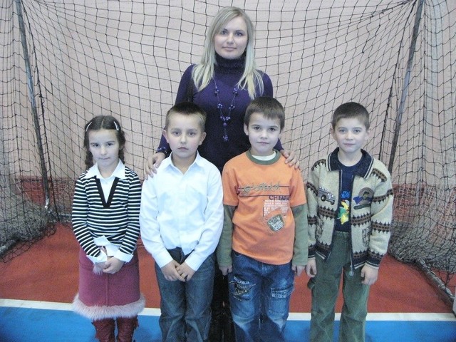 Klasa IWychowawczyni: Diana Lis. Uczniowie: Marcin Glodkowski, Michal Jagiela, Martyna Stanczyk, Patryk Stepniak.