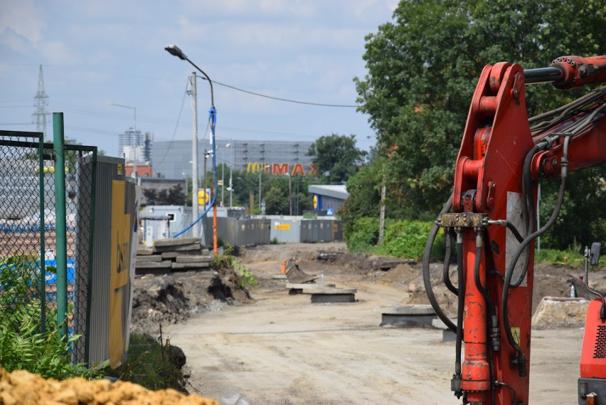 Ulica Sądowa i budowa centrum przesiadkowego Sądowa w...