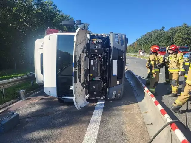 Zablokowany ruch na A4 między węzłami Strzelce Opolskie i Łany