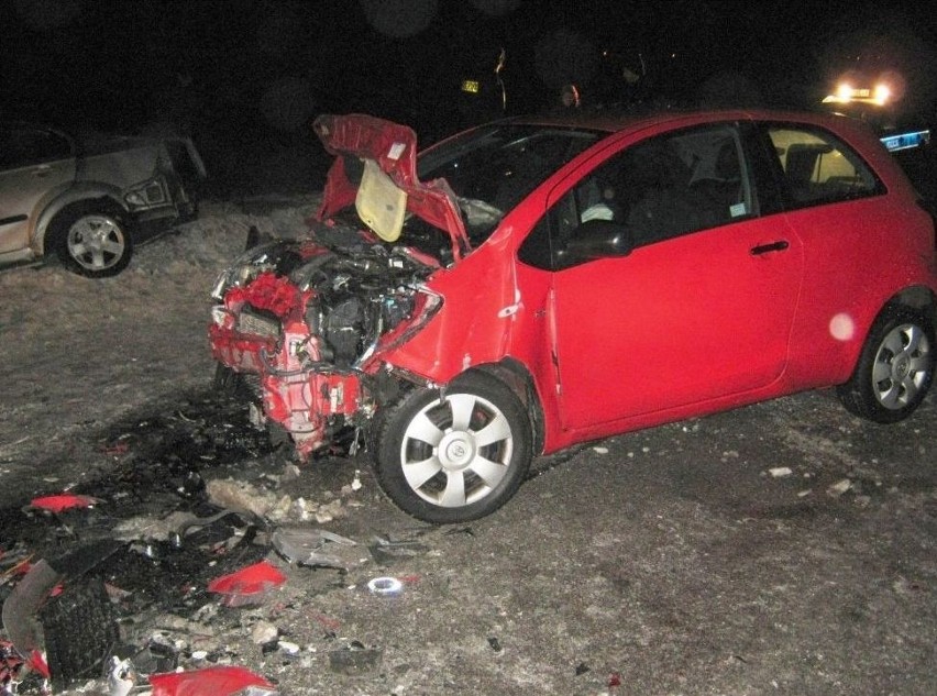 Tragiczny wypadek na krajowej ósemce. 23-latka przegrała walkę o życie (zdjęcia)