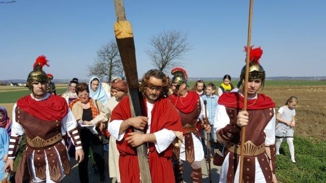 Misterium Męki Pańskiej na ulicach Krzyżanowic