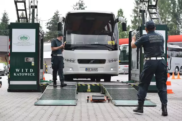 Ruszają wakacyjne kontrole pojazdów, w tym autokarów wycieczkowych