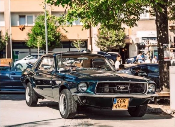 Do wynajęcia kultowy Ford Mustang z 1967 roku w pięknym...