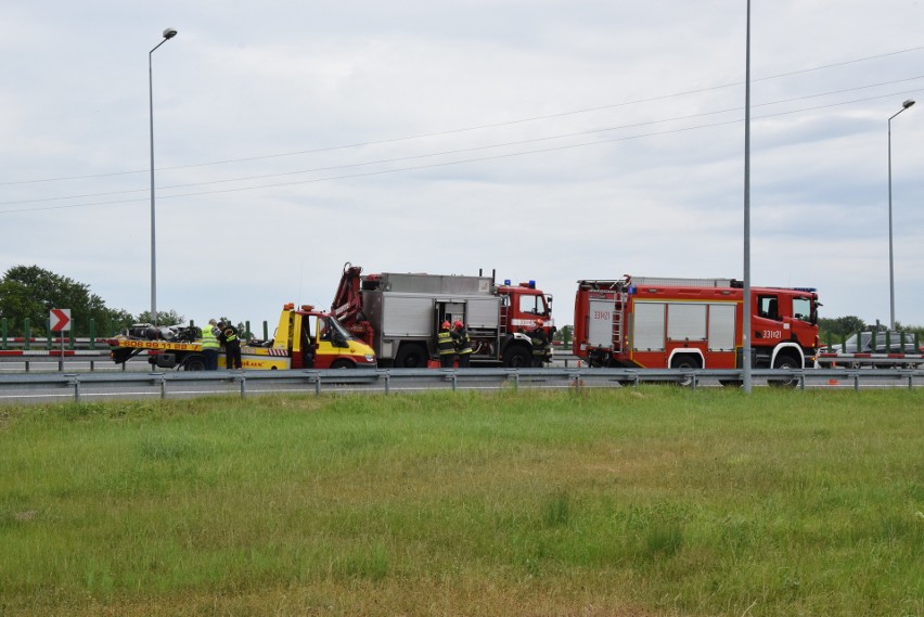 Na zakręcie drogi S1 na węźle Suchy Potok w Bielsku-Białej 4...