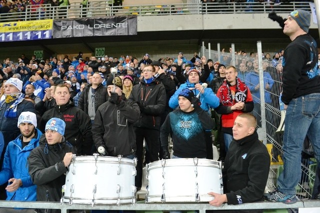 Kibice Ruchu Chorzów pojawili się na meczu Podbeskidzia mimo obowizującego zakazu stadionowego