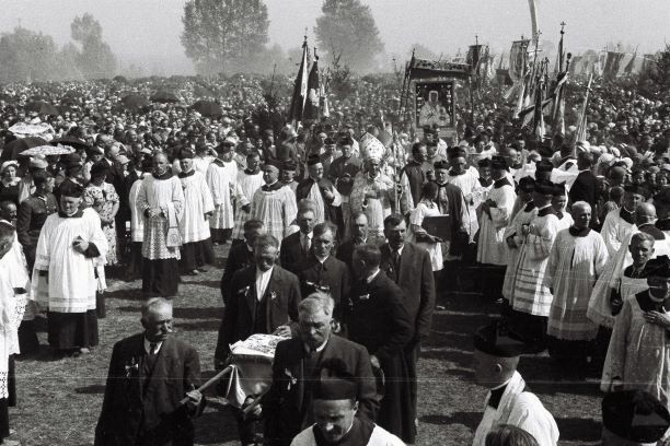 Koronacja cudownego obrazu Matki Bożej Księżnej Sieradzkiej...