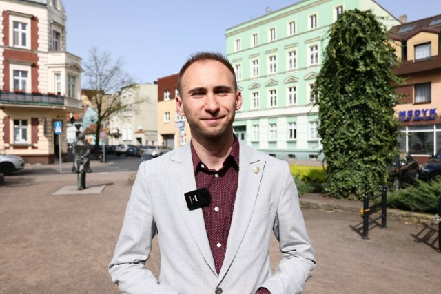 Michał Kostaniak ma 27 lat i został wójtem Święciechowy