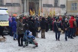 Wypadek w Orszaku Trzech Króli WIDEO Spłoszony koń zranił dziewczynkę. Jest w stanie ciężkim