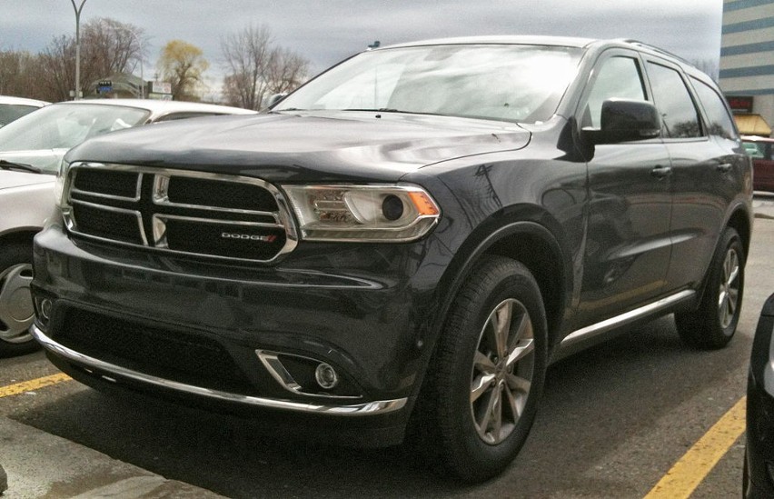 Dodge Durango III został zaprezentowany w 2010 roku. Po raz...