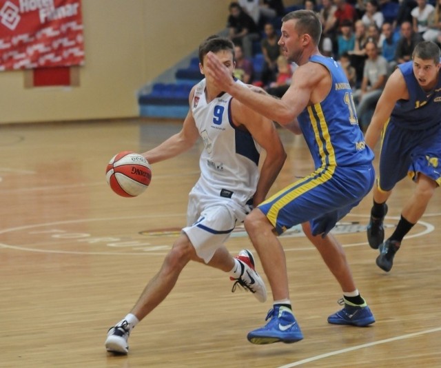 Piotr Śmigielski zdobył 10 punktów z rzędu w drugiej kwarcie.