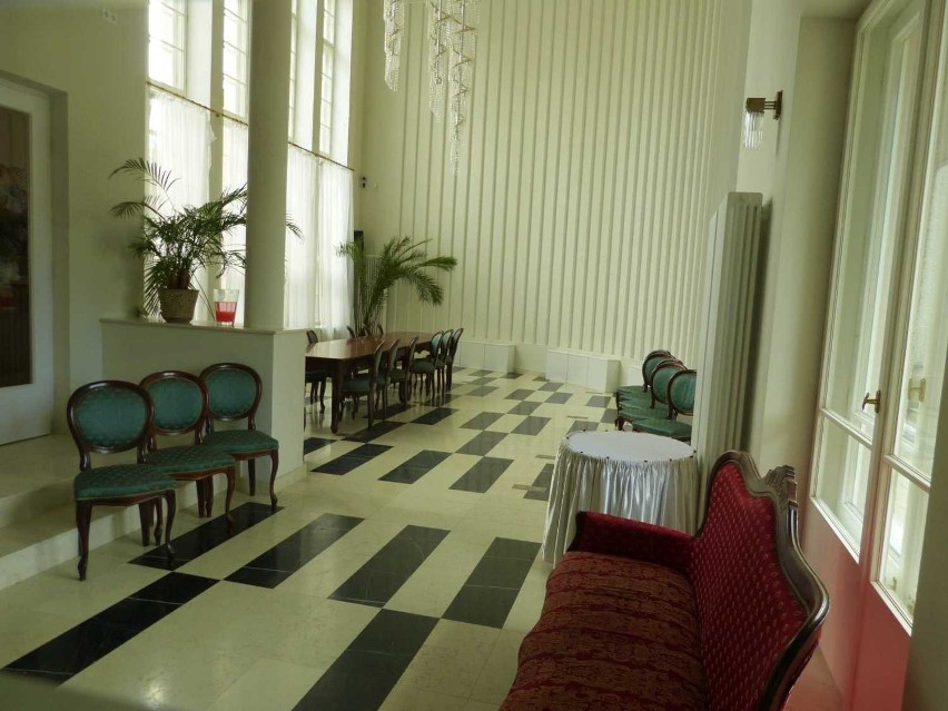 Zmodernizowana sala zwana „palmiarnią”.