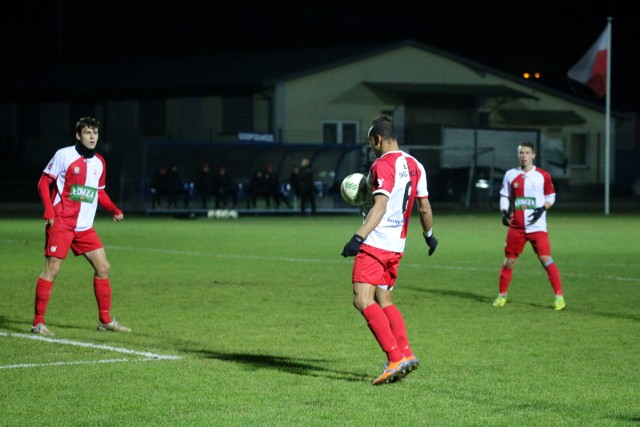 Bialystok 04.11.2016 pilka nozna jagiellonia ii - lks lomza fot. anatol chomicz / polska press / gazeta wspolczesna / kurier poranny