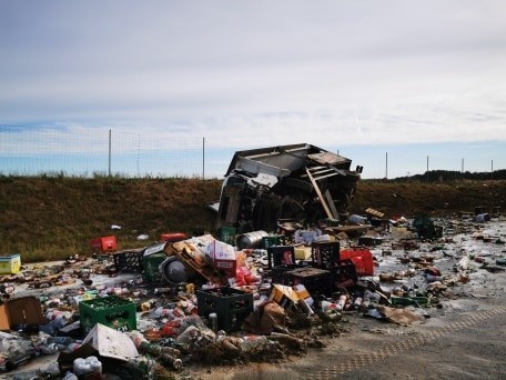 Wypadek na S6 koło miejscowości Dobre (powiat koszaliński)....