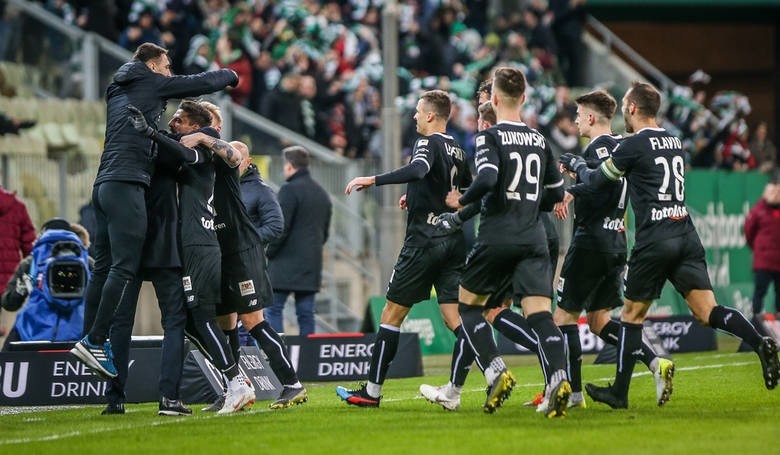 Lotto Ekstraklasa. Lechia wyszarpała punkty z Pogonią. Na kłopoty kapitan Flavio Paixao 