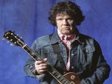 Słynny gitarzysta Gary Moore zmarł we śnie