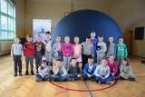 Świętochłowice: Mobilne planetarium w Szkole Podstawowej nr 17. Gwiazdy na wyciągnięcie ręki ZDJĘCIA