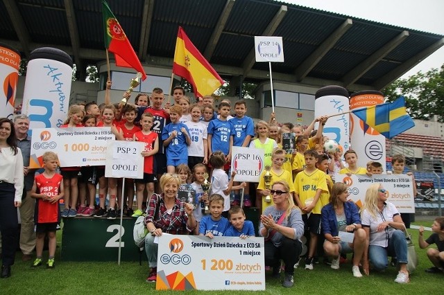 W czerwcu br. ECO wraz z MOSiR-em w Opolu i ks. Jerzym Kostorzem, kapelanem opolskiego sportu, zorganizowała po raz dziewiąty “Dzień Dziecka na Sportowo”.