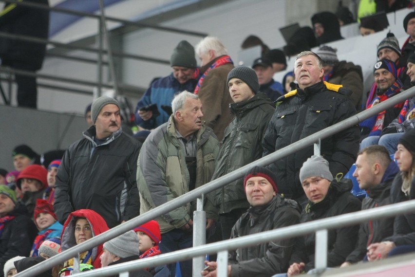 Piast Gliwice przegrał z Legią 5:1. Kibice nie kryli...