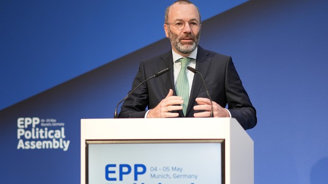Prof. Andrzej Zybertowicz skomentował kontrowersyjną wypowiedź szefa Europejskiej Partii Ludowej Manfreda Webera (na zdjęciu).